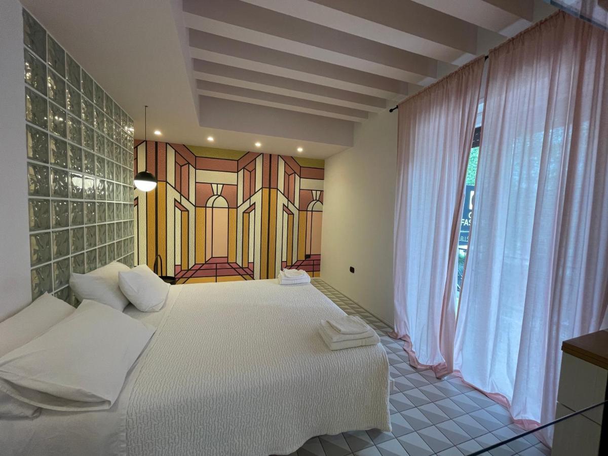 Dusme Bed & Breakfast ตารันโต ภายนอก รูปภาพ