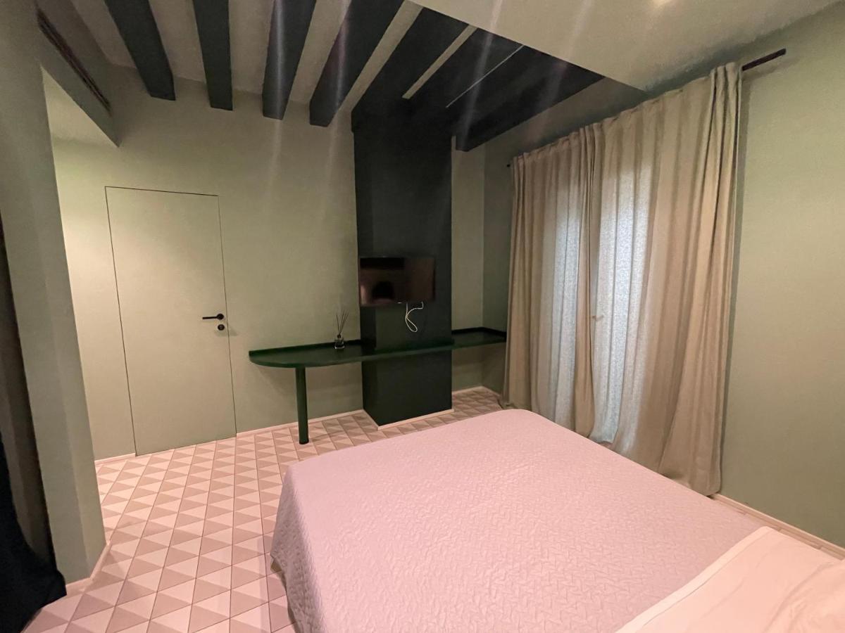 Dusme Bed & Breakfast ตารันโต ภายนอก รูปภาพ